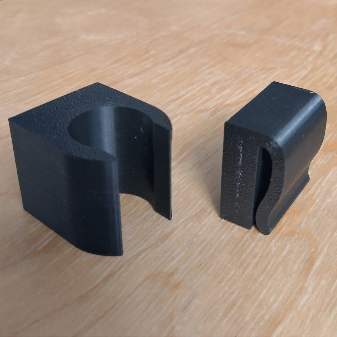 Kepinpidike magneetilla
